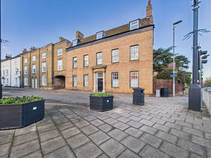 Photo 12- click for photo gallery